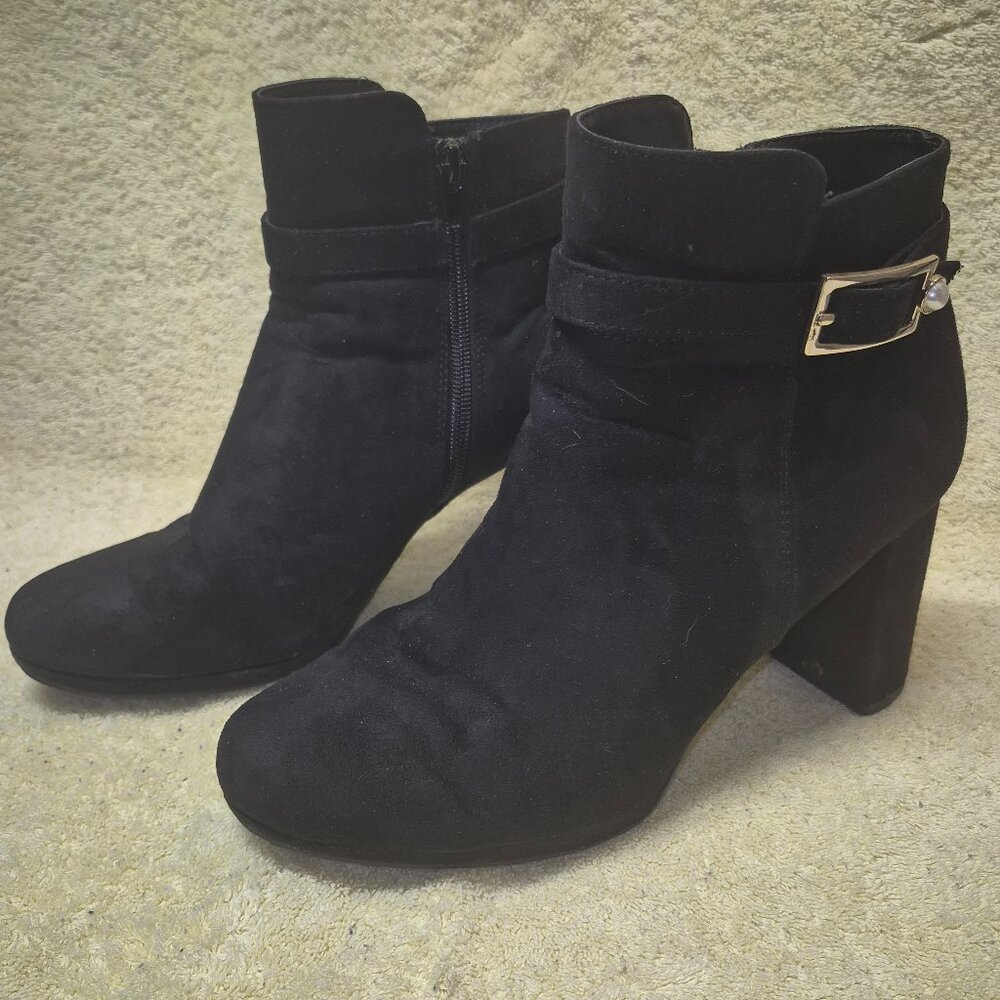 AYLA ***stylish Ankle Boots Black sueded, 4" heels zippered, Bling in size 9.5 M